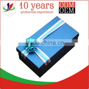 T-shirt Packaging Boxes thumbnail-5