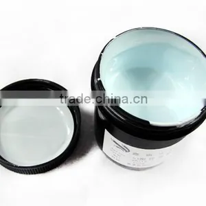 Most Popular UV Light-sensitive Green Oil With a Fast Curing Characteristics thumbnail-2