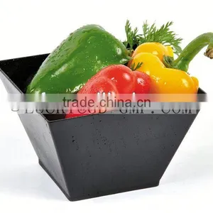 Plastic Injection Moulds for Food Containers thumbnail-1