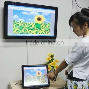 32inch LED Touch Display Monitor thumbnail-1