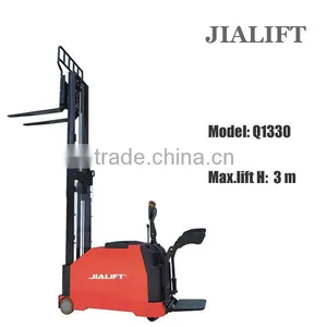 3m Lift Height Electric Reach Stacker Q1330 thumbnail-1