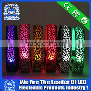 2015 Hot Selling Christmas LED Eembroidered Ppet Collar With Leopard thumbnail-6