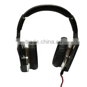 Lightweight Led 7.1 Sound Professional Gaming Headset Noise Cancelling Microphone Headset thumbnail-3