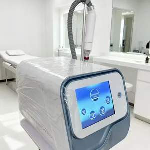 Professional Pico Laser 755nm Tattoo Removal Machine With 2000mJ Pulse Energy thumbnail-1