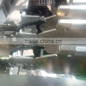 Penumatic Feeder for Pick and Place Machine thumbnail-1