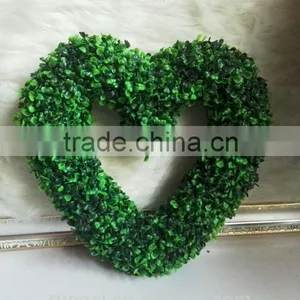40cm Decorative Artificial Wreath Artificial Boxwood Wreath thumbnail-1