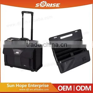 2015 Fashionable Red Nylon Carry Makeup Case thumbnail-3