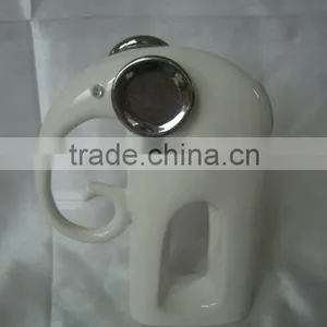 Gold Drawing Porcelain Elephant thumbnail-1