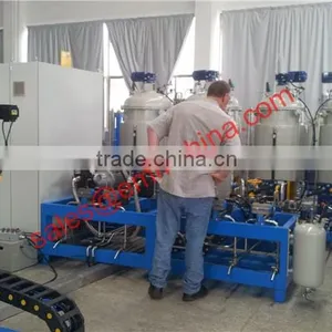 EMM105-2 Three Components Polyurethane Elastomer Casting Machine thumbnail-3