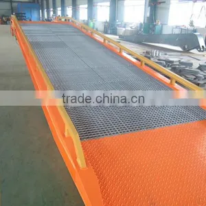Hydraulic Container Lifting Equipment thumbnail-1