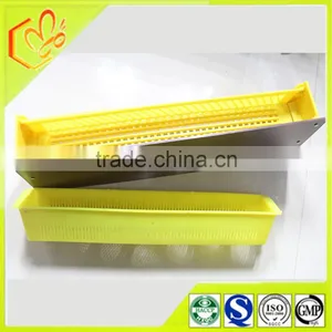 Integrated Bee Pollen Trap With Pollen Box Plastic Material of Beekeeping Equipment thumbnail-2
