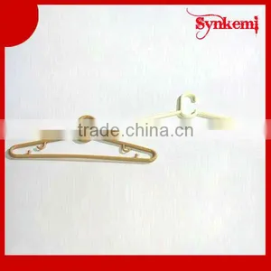 Plastic Clothes Hanger Rack thumbnail-1