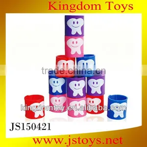 Rainbow Slinky Toy thumbnail-1