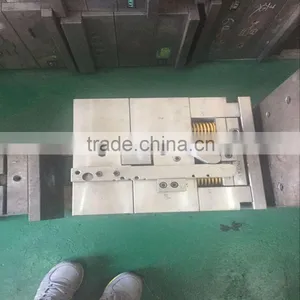Plastic Injection Wall Clock Mould/ Plastic Box Mould Supplier's Choice thumbnail-1