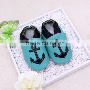 Wholesale Hot New Products for 2015 Soft Sole Genuine Leather Baby Shoes With Different Colors Moccasin Baby Shoes thumbnail-4