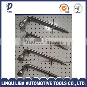 Heavy Duty L Type Manual Hand Tire Socket Wrench thumbnail-4