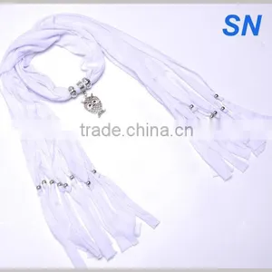 Trendy Owl Pendant Scarf With Jewelry in White thumbnail-1