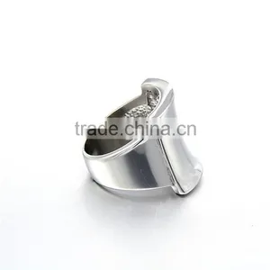 Jewellery From China Wholesale Supplier Steel Ring Women Finger Ring Size thumbnail-3