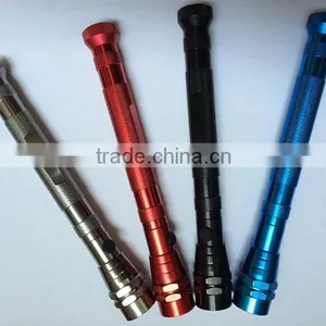 LED Flashlight With Telescopic Magnetic Pick-up Tool thumbnail-1