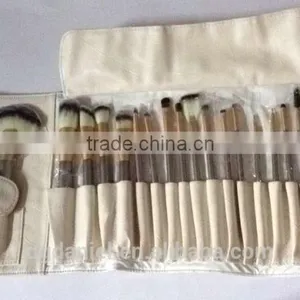 18pcs Rose Gold Ferrule Fashion Bag Makeup Brush Set thumbnail-3