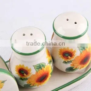 New Design Hot Selling Cruet Set With Napkin Holder Ceramic Set thumbnail-3