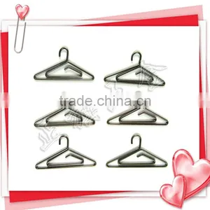 Paper Clips Hanger thumbnail-1