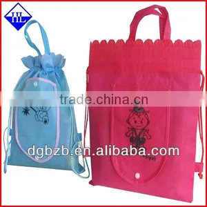 Fashion Nonwoven Gift Bags thumbnail-1