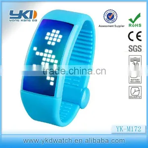 New Design Silicone 3D Pedometer Usb Watch thumbnail-1