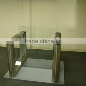 Speed Fast Gate With Glass Leaf Height up To1.8m thumbnail-3