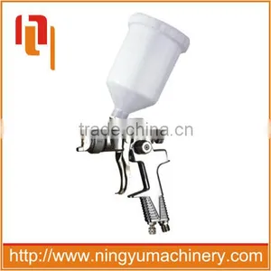 High Quality 600ml Plastic Cup Gravity Type Pneumatic HVLP Spray Gun thumbnail-1