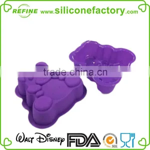 Non-stick Funny Bear Shaped Silicone Cake Mould thumbnail-2