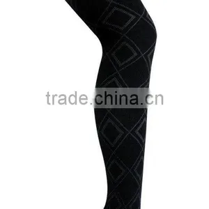 Diamond-type Lattice Jacquard Stocking thumbnail-1