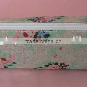 Round Zipper Pencil Boxes thumbnail-1