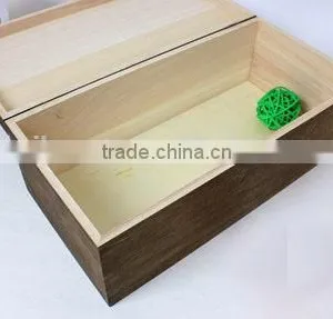 Three Bottles Wood Wine Box thumbnail-4