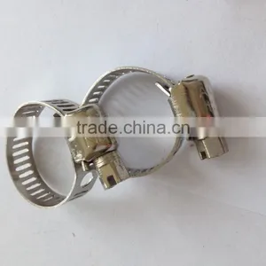 Clamp Style Wire Wreath Frame for Clamp Style Wire Wreath Frame With Ear Grips thumbnail-5