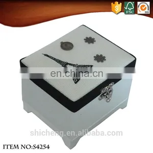 Square Hand Crank Ballerina Dancer Music Box With Mirror thumbnail-2