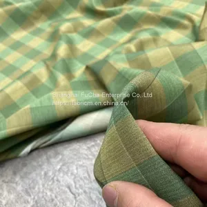 Wholesale 65 Polyester 35 Cotton Fabric 45/2*21 138*71 for Medical Scrubs thumbnail-3