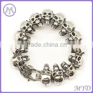 Stainless Steel Men Skull Bracelet With Silver Plating thumbnail-2