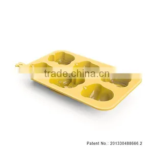 Suirrel-and-pinecone Silicone Childrens Decorative Bakeware thumbnail-3