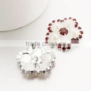 Yiwu Factory Price Beautiful Rhinestone Buttons, Flower Red And White Color Rhinestone Buttons, thumbnail-2
