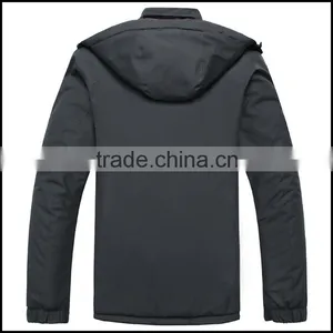 Top Quality OEM Outdoor Fleece Lined Polyester Men Sports Jacket thumbnail-2