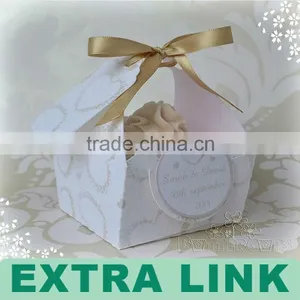 China Custom Cheap E-Co Friendly Mini Paper Folding Display Cupcake Lip Gloss Box thumbnail-1