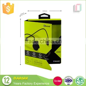Spot uv Embossed Magnetic Closure Recyclable Free Sample Iphone Earphone Packaging Box thumbnail-1
