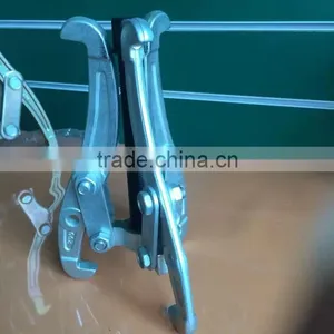 Three Jaw Puller thumbnail-1