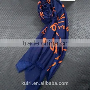New Fashion Winter Hot Sale Big Flower Peddles Printed Woman Cotton Scarf thumbnail-4