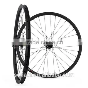 Wholesale Bicycle Part Disc Brake 26 Inch 22mm Clincher Mountain Bike Carbon Wheelset MTB Carbon Wheels thumbnail-2