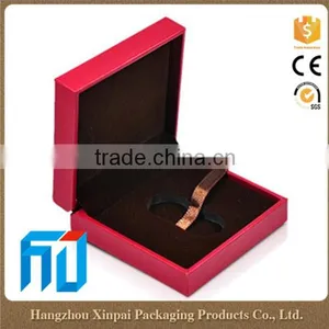 Custom Single Wooden Commemorative Coin Box thumbnail-1