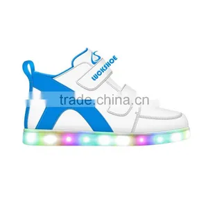 High Top Kid LED Sports Shoes Soft Sole Kid Sneakers Original Design Kid Shoes for Wholesale thumbnail-3