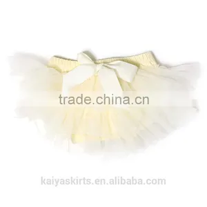 Christmas New Arrival Antique Chiffon Ruffled Shorts Santa Baby Underwear Lady Underwear thumbnail-5