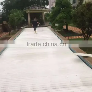 Stylish and Durable Pool Cover Systems thumbnail-2